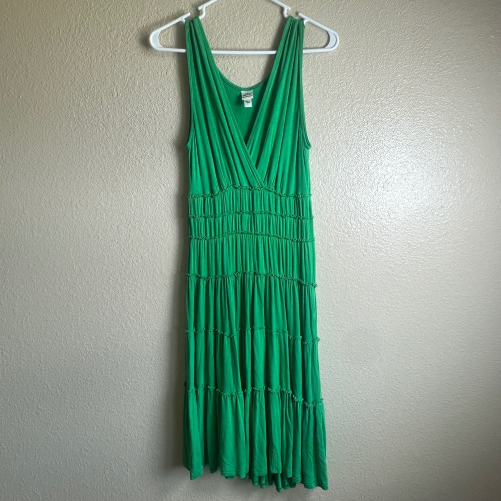Sangria Green Tiered‎ Midi Dress Womens Medium Smocked Waist Ruffle AXGH9D7
